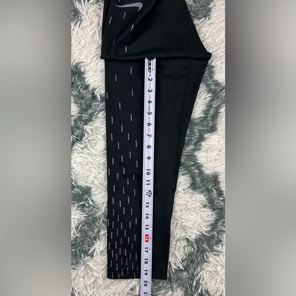 Nike Pro Women's Black Purple Capri Leggings Size Medium